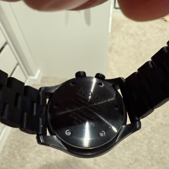 Nixon hi-lo tide Black titanium with Light Blue reflective Dial - Picture 8 of 8